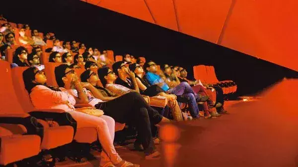Karnataka High Court halts order against PVR for delay because of lengthy pre-film advertisements