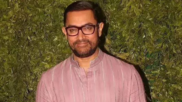 Mystery Woman Gauri is Aamir Khans confirmed partner, and he presents her to the media before her 60th birthday?