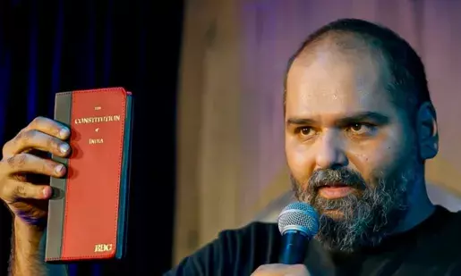 Comedian Kunal Kamra is granted temporary anticipatory relief by the Madras High Court.
