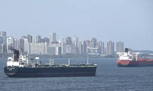 US to charge China-owned supertankers $5.2 million per port call