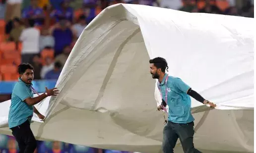 PBKS vs MI Live, IPL 2025 Q2: Covers Off, Punjab Kings Bowl First