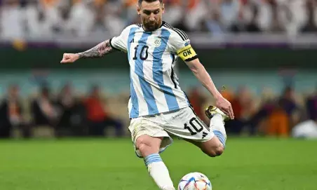 Messi returns for Argentina as Ancelotti debuts with Brazil in WC qualifiers